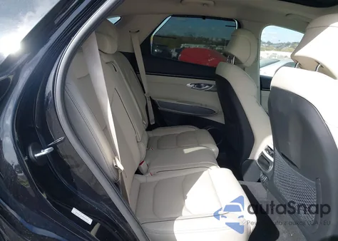 2022 Genesis Gv70 2.5T Awd from USA, damaged, VIN KMUMADTB2NU045859